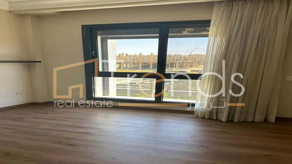 Luxurious Apartment for Rent - 148 Square Meters in Prime Location