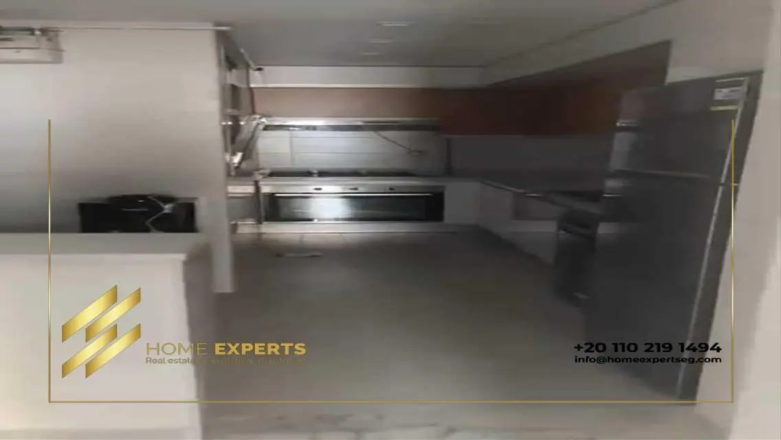 Luxurious Apartment with Beautiful Views in the Heart of the City