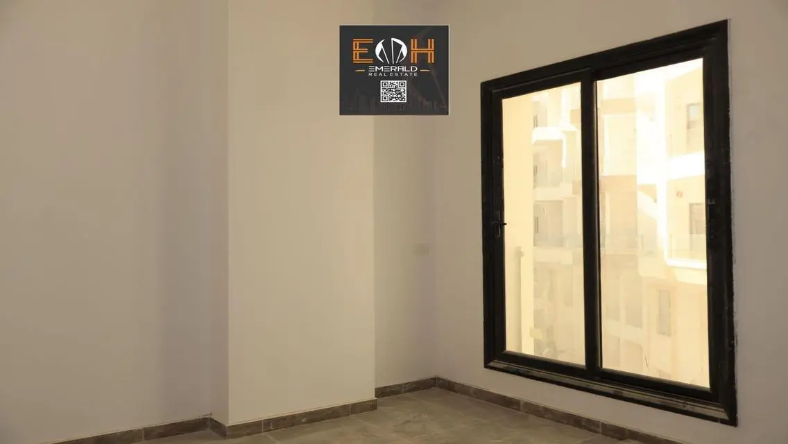 شقة فاخرة مع إطلالة رائعة وبأسعار مميزة