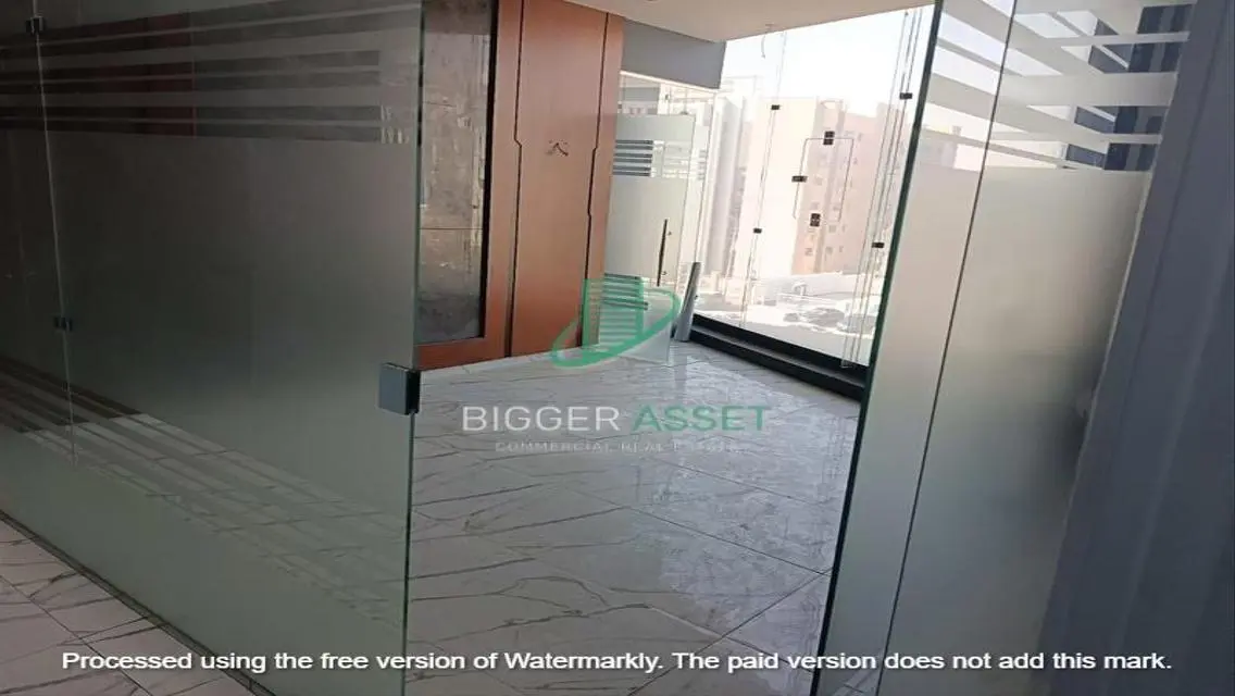 Premium Commercial Property -344-