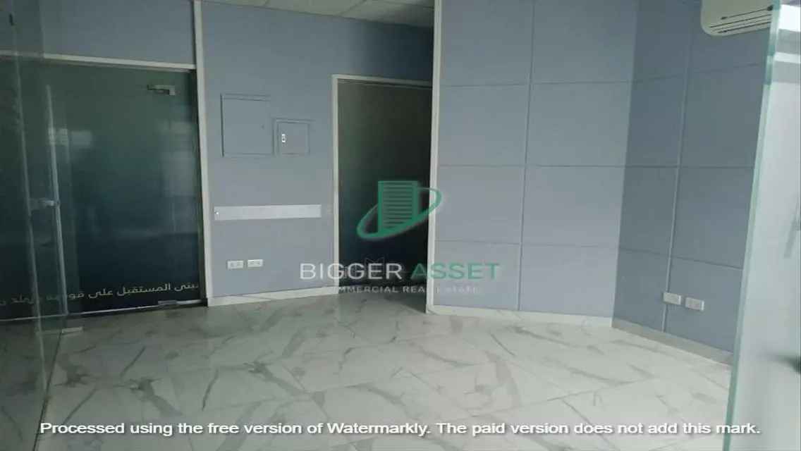 Premium Commercial Property -344-