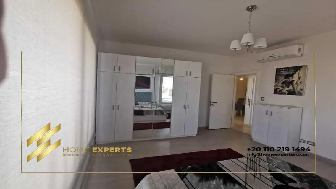Luxury Two-Bedroom Apartment with All Amenities in the Heart of the City