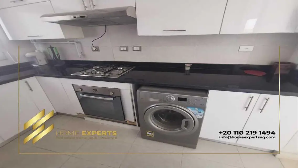 Luxury Two-Bedroom Apartment with All Amenities in the Heart of the City