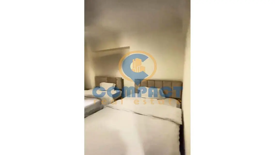 Elegant Apartment with Balcony and Security in the City Center