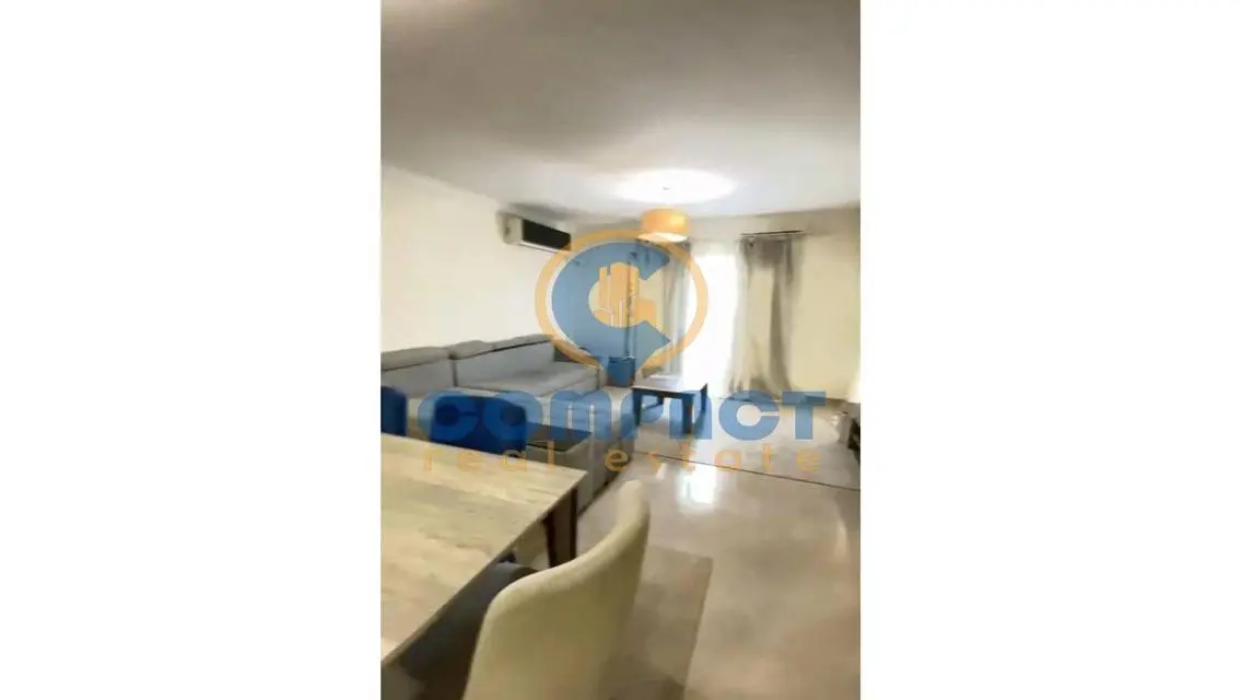 Elegant Apartment with Balcony and Security in the City Center