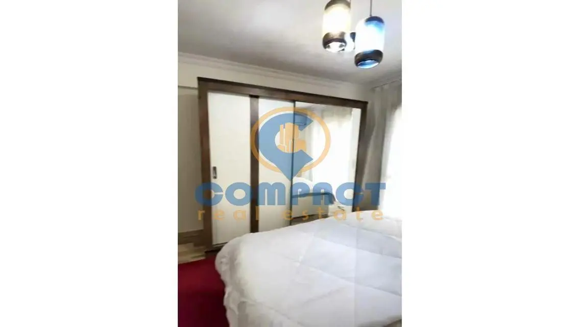 Elegant Apartment with Balcony and Security in the City Center