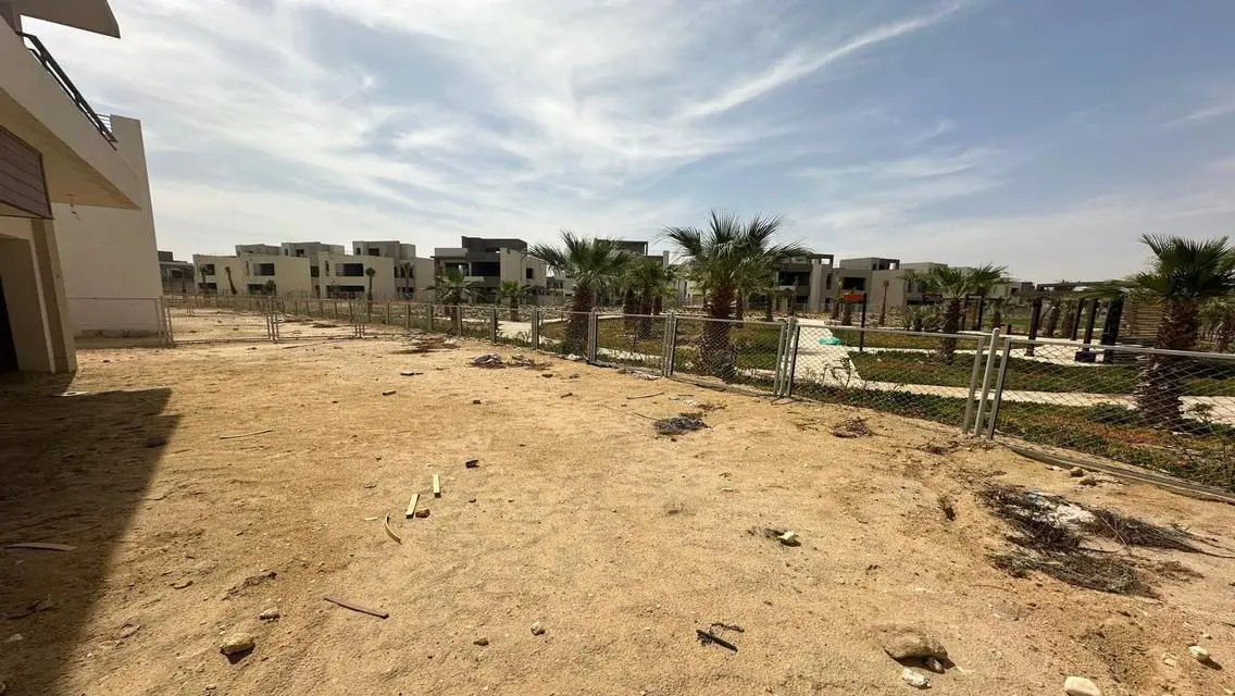 شقة فاخرة بموقع متميز مع أمكانات رائعة