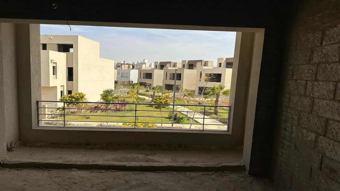 شقة فاخرة بموقع متميز مع أمكانات رائعة