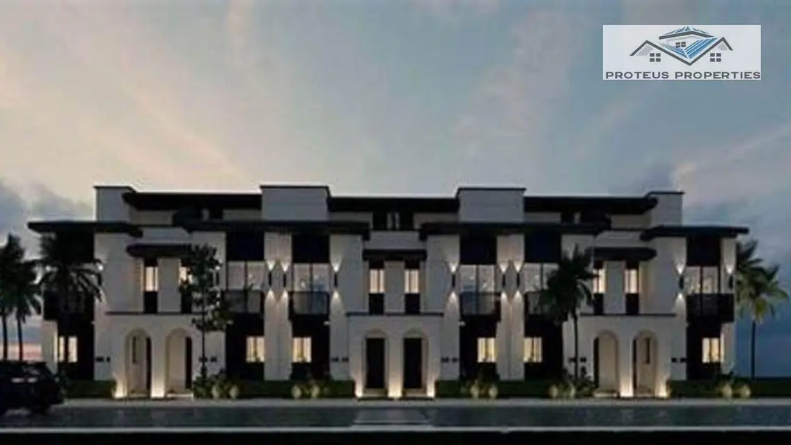 Stunning Apartment for Sale in At-East