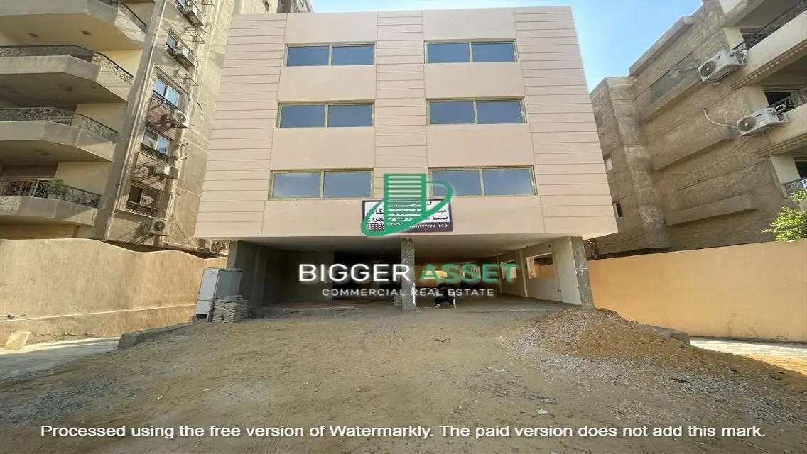 Luxury Apartment with 2000 Sq. M. - Priced at 180,000 EGP