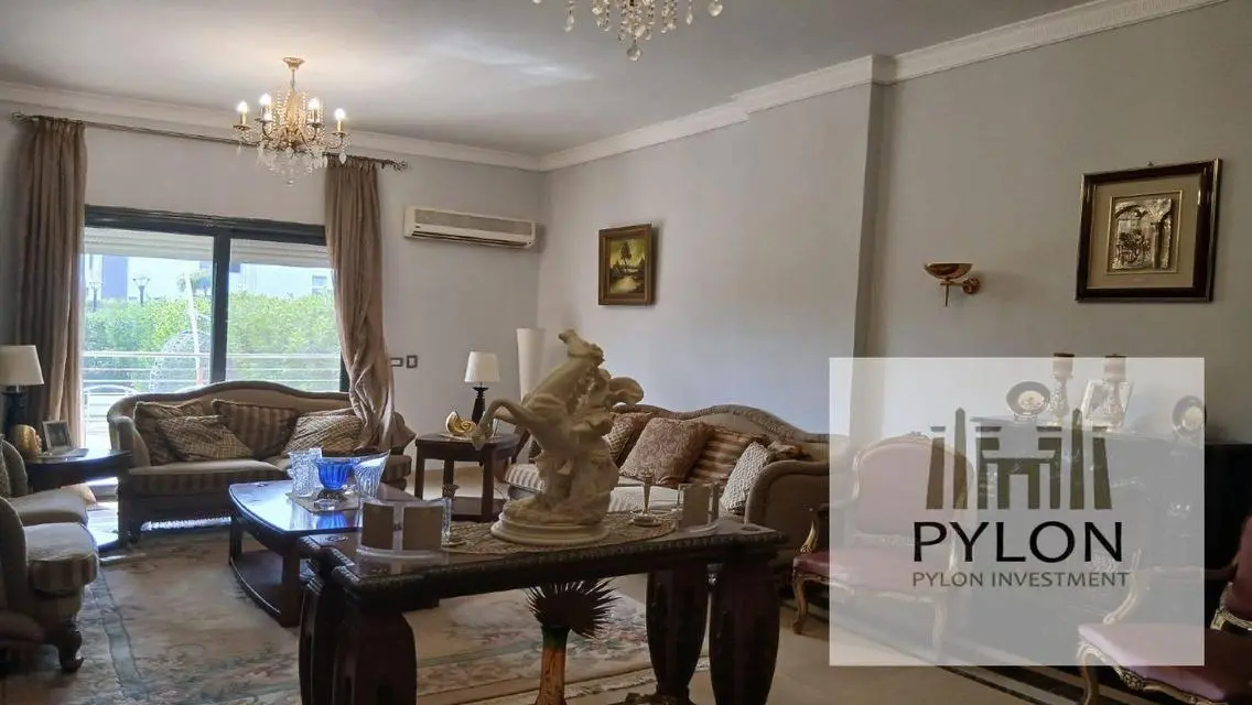 Luxury Apartment with Private Garden in the Heart of the City