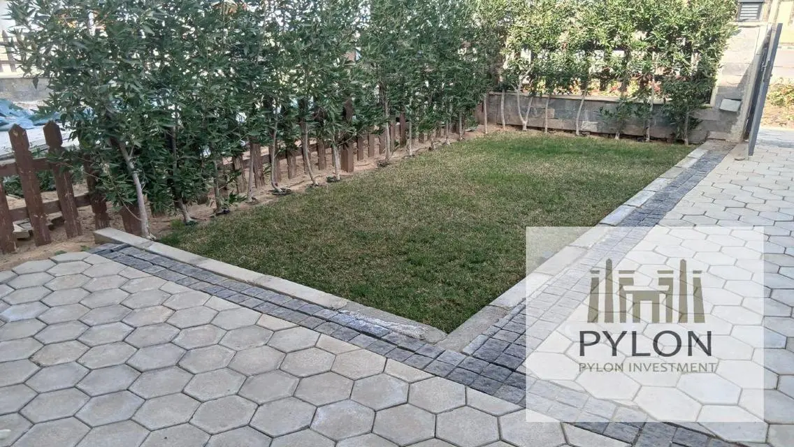 Luxury Apartment with Private Garden in the Heart of the City