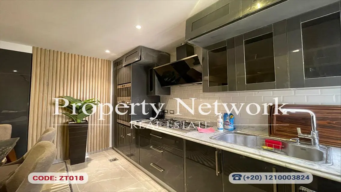 Luxurious 2-Bedroom Apartment with Stunning View