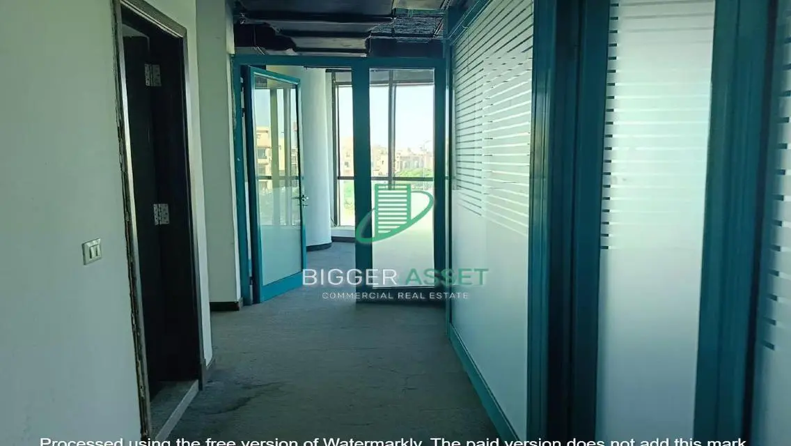 Spacious Apartment in Prime Location