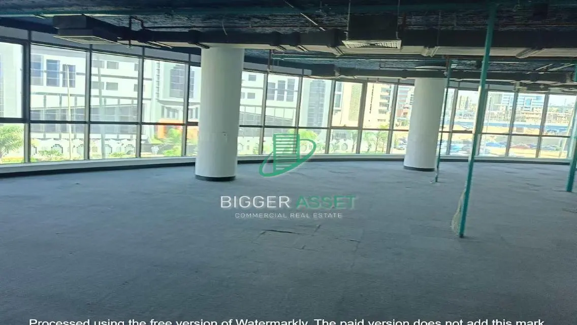 Spacious Apartment in Prime Location