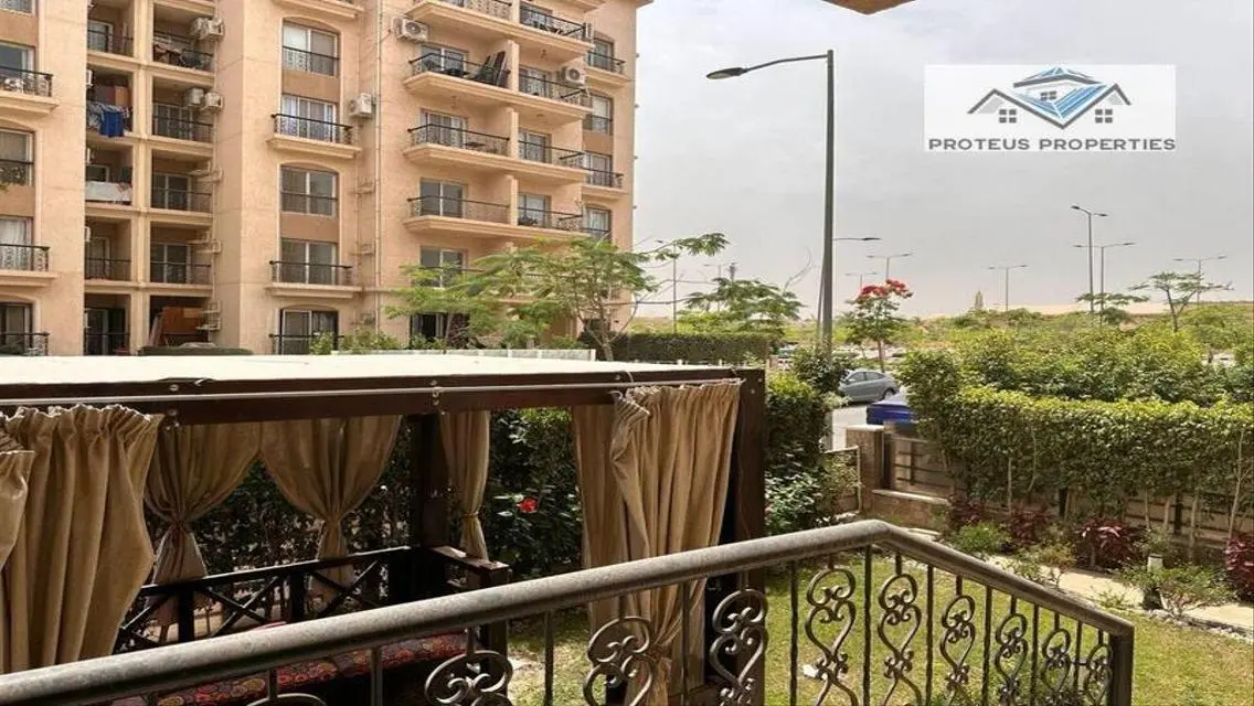 شقة فاخرة للبيع - 5 غرف نوم بـ 5 مليون 500 ألف