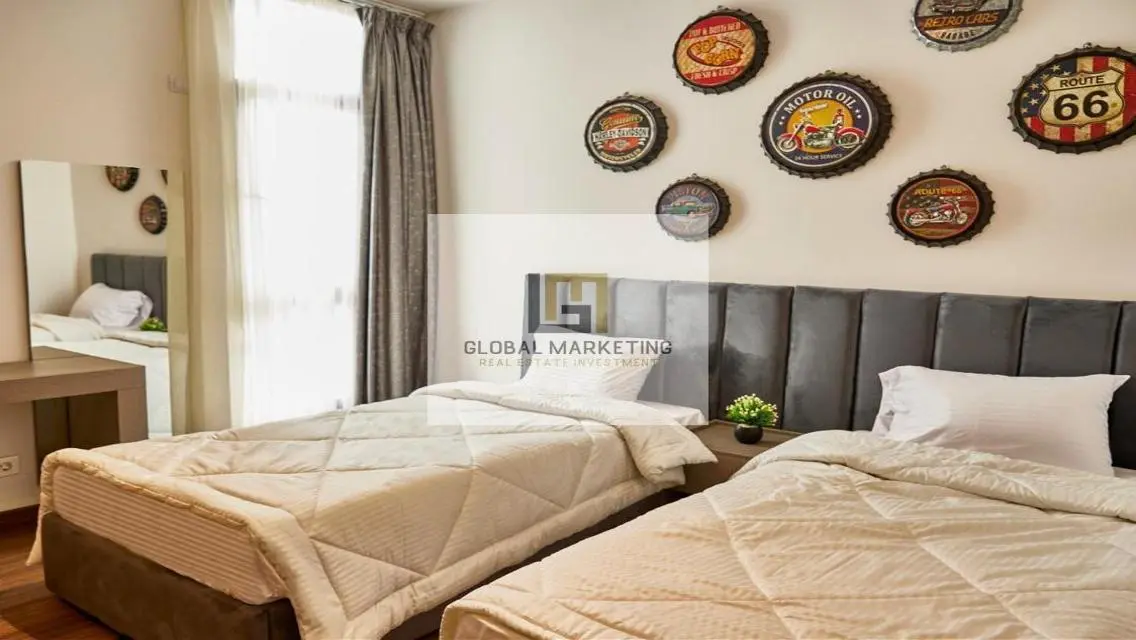 Luxurious Apartment with 220 Square Meters in Prime Location