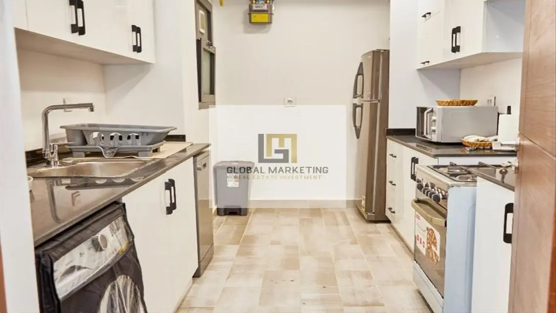 Luxurious Apartment with 220 Square Meters in Prime Location