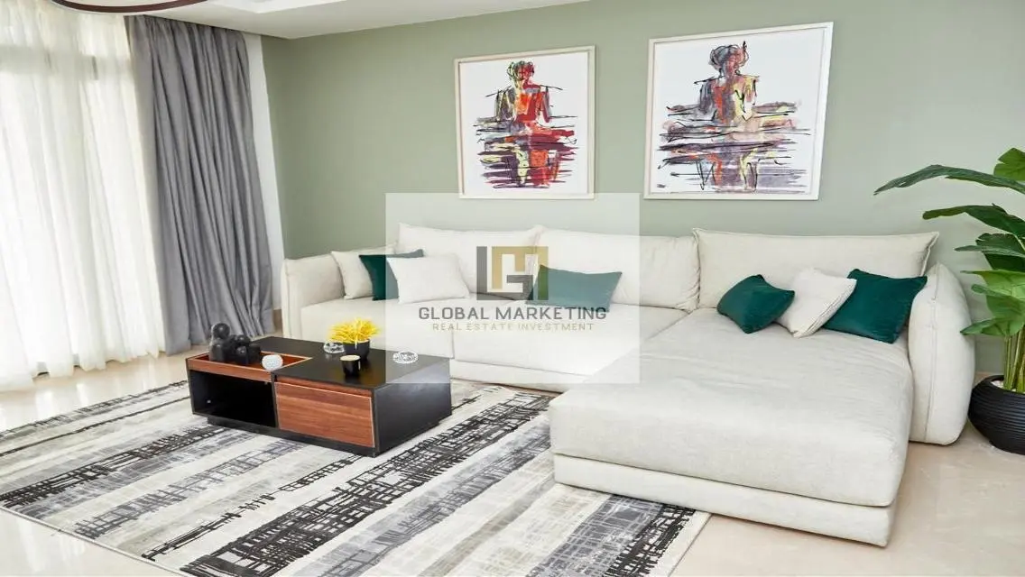Luxurious Apartment with 220 Square Meters in Prime Location