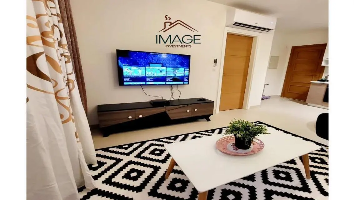 شقة فاخرة للبيع بتصميم عصري مع إطلالات ساحرة