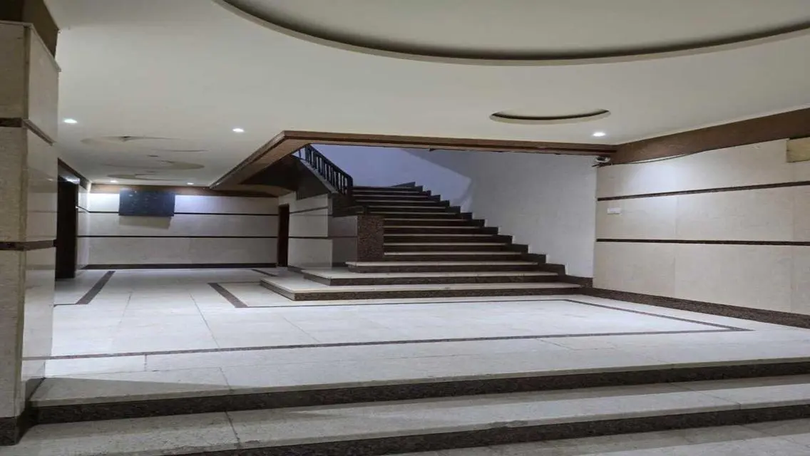 Luxury Villa for Rent in Prime Location