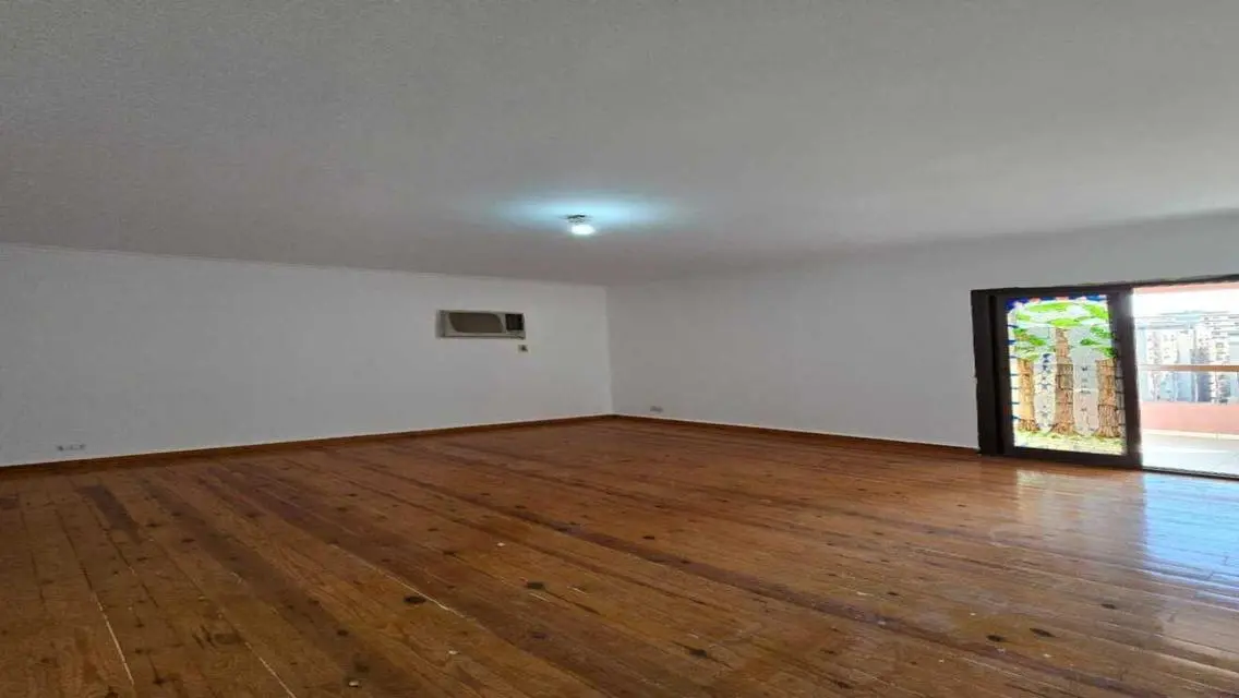 Luxury Villa for Rent in Prime Location