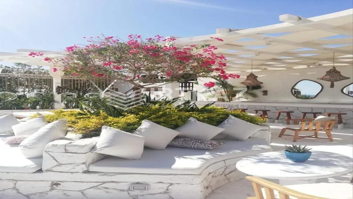 Luxury 2-Bedroom Villa with Balcony and Private Garden in Sunny Area