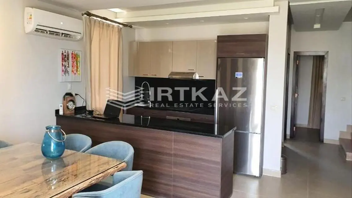 Luxury 2-Bedroom Villa with Balcony and Private Garden in Sunny Area