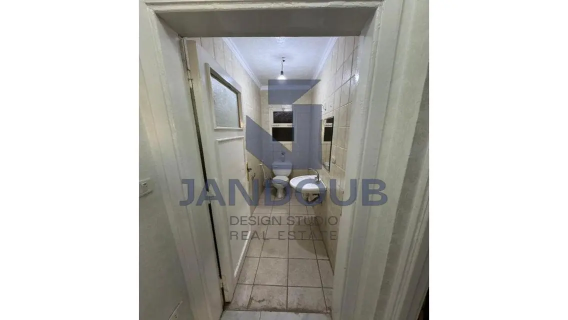Luxurious Apartment for Sale with Spacious Design