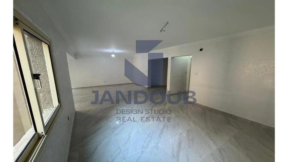 Luxurious Apartment for Sale with Spacious Design