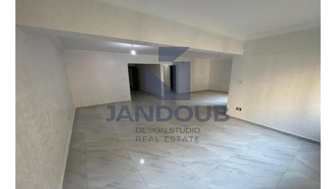 Luxurious Apartment for Sale with Spacious Design