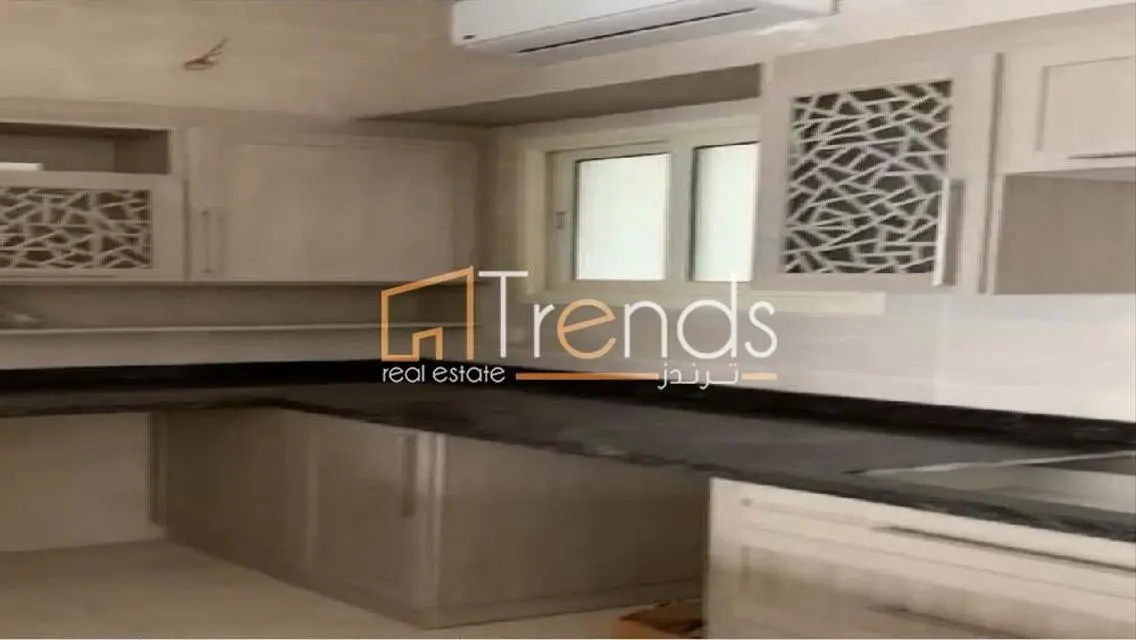 Stunning Apartment in Prime Location with Full Amenities
