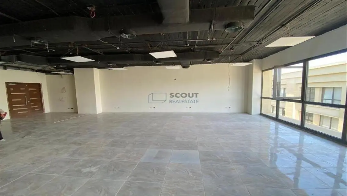 Modern Office with Complete Amenities for Sale