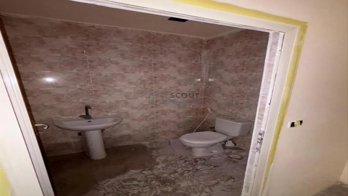 Modern Office with Complete Amenities for Sale