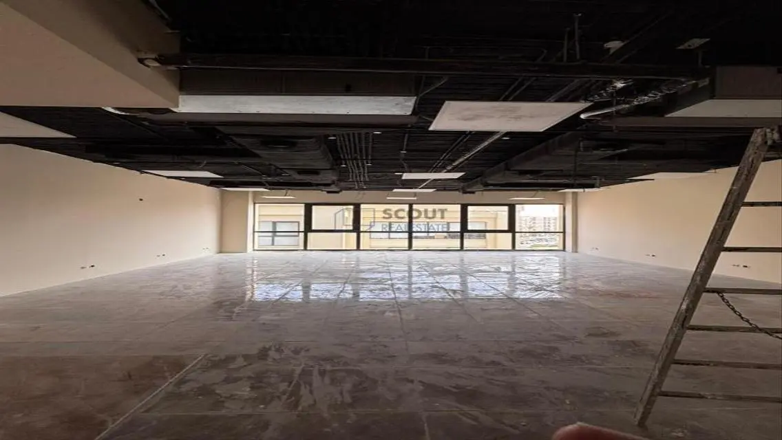 Modern Office with Complete Amenities for Sale