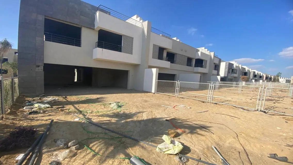 Luxury Villa for Sale in the Heart of the City