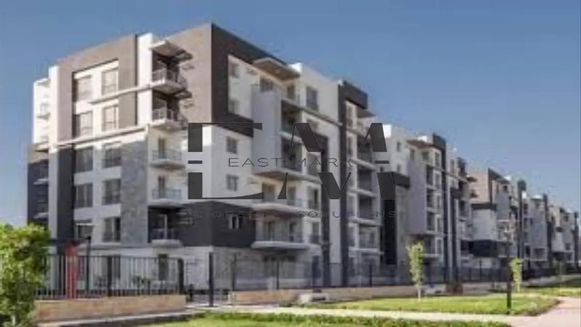 Stunning 230 Sq Meter Apartment with Balcony and Security