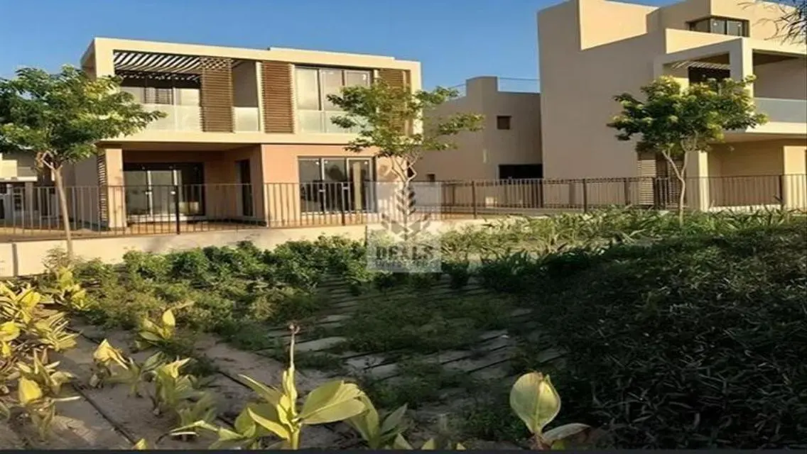فيلا فاخرة للبيع بمساحة كبيرة 22600000 جنيه