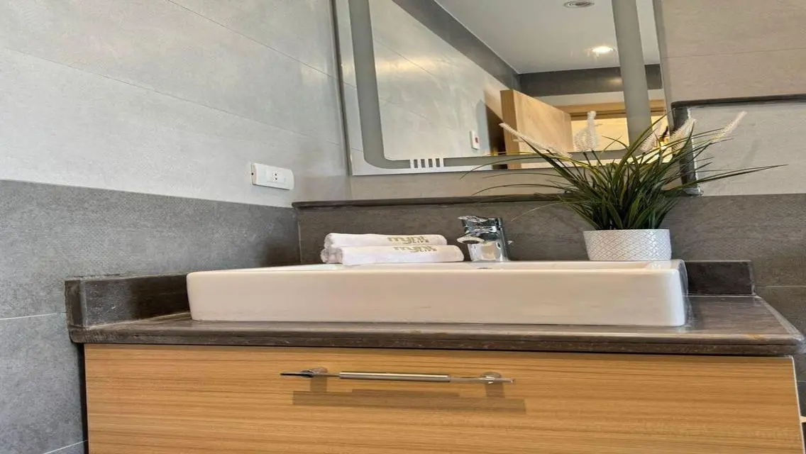 Luxury Apartment 150 sqm in Gated Community with Club House