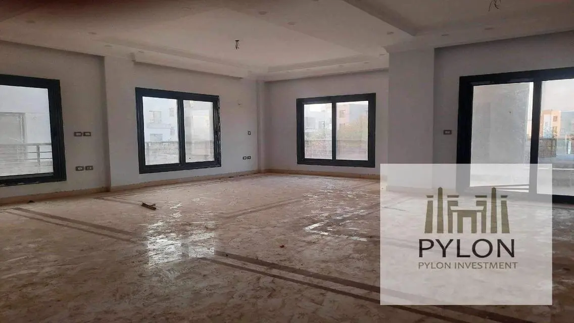 Luxury Villa for Sale with Private Garden and Balcony