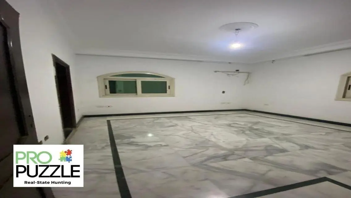 Luxury Villa for Sale with 610 sqm in Al Banafsaj