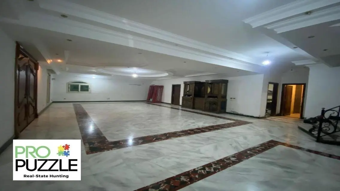 Luxury Villa for Sale with 610 sqm in Al Banafsaj
