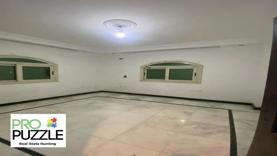Luxury Villa for Sale with 610 sqm in Al Banafsaj