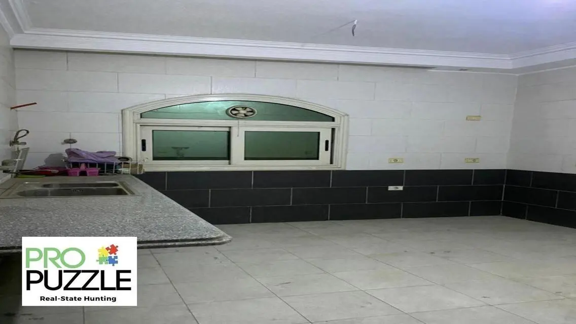 Luxury Villa for Sale with 610 sqm in Al Banafsaj