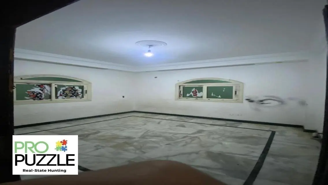 Luxury Villa for Sale with 610 sqm in Al Banafsaj