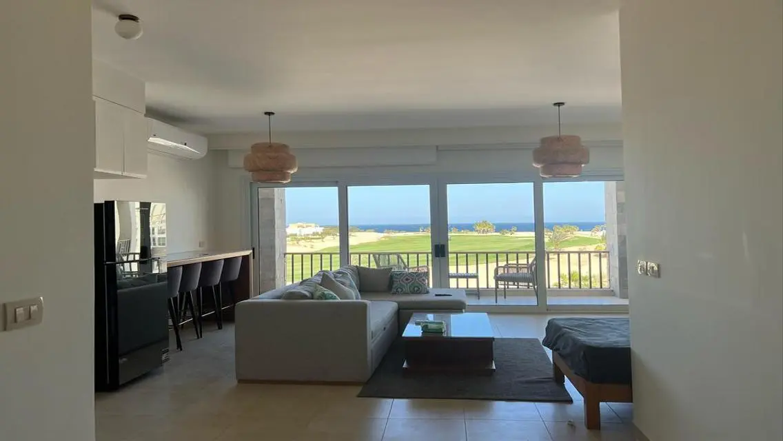 Luxury Apartment with Private Garden and Pool in Prime Location