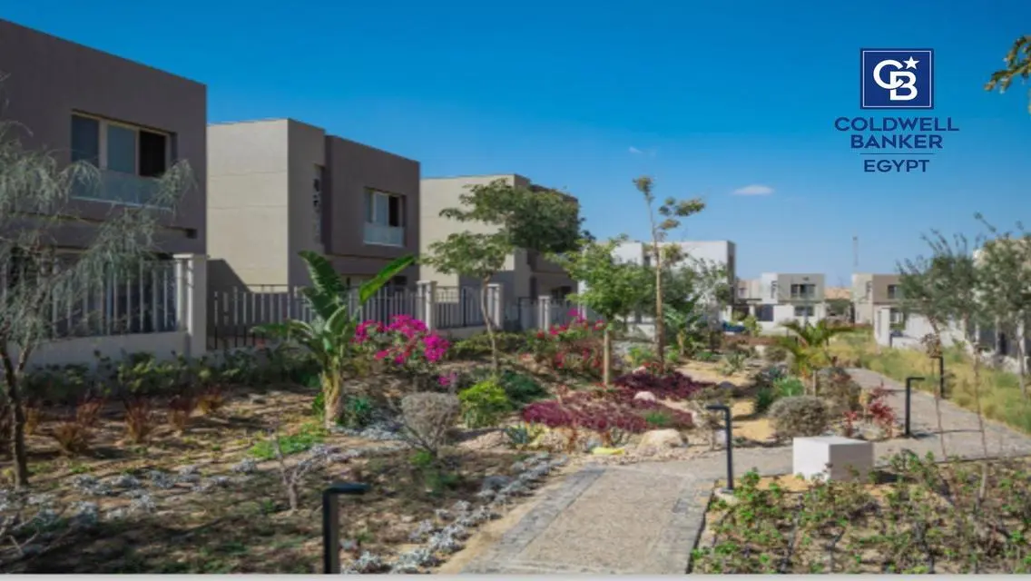 Luxurious Villa for Sale with Private Pools and Garden in Prime Location