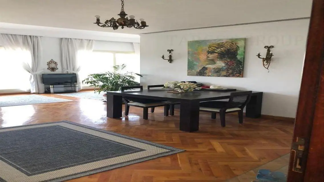 Modern Apartment with Top Amenities