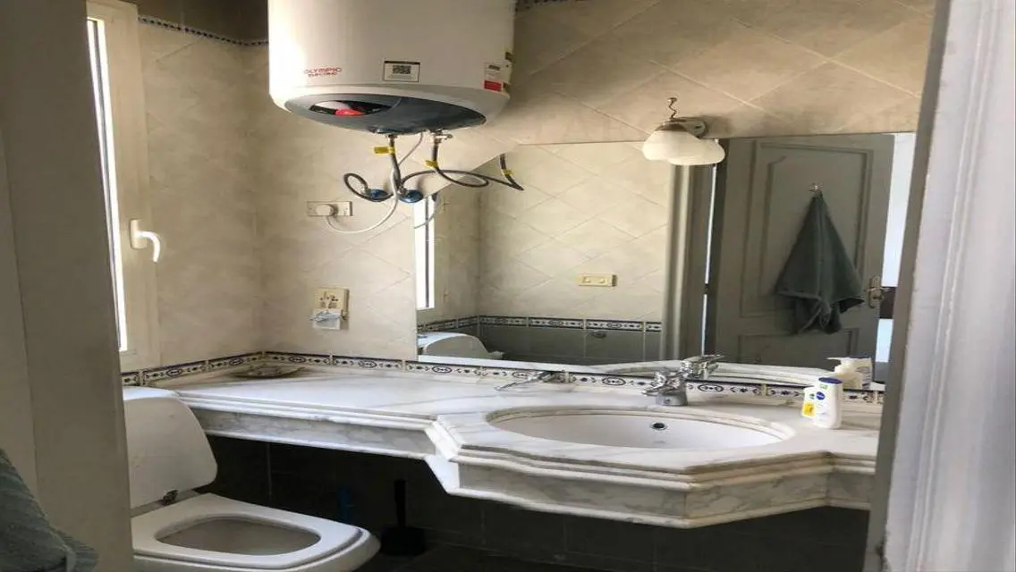 Modern Apartment with Top Amenities