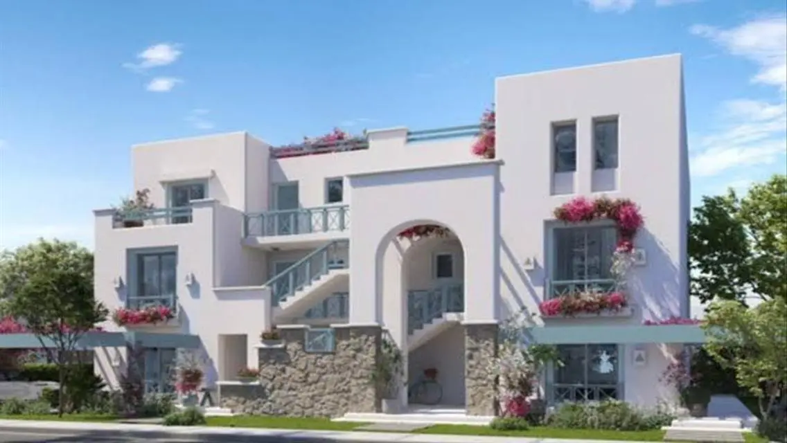 Luxury 150 sqm Apartment with Private Balcony and Garden